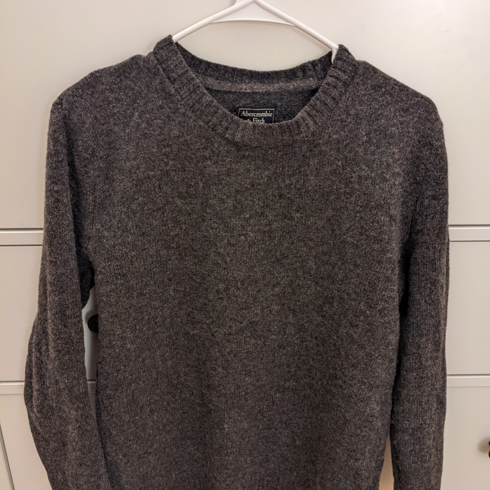 Abercrombie and Fitch Grey Crewneck wool sweater